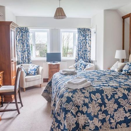 Knole Farm Bed and Breakfast Okehampton Eksteriør billede