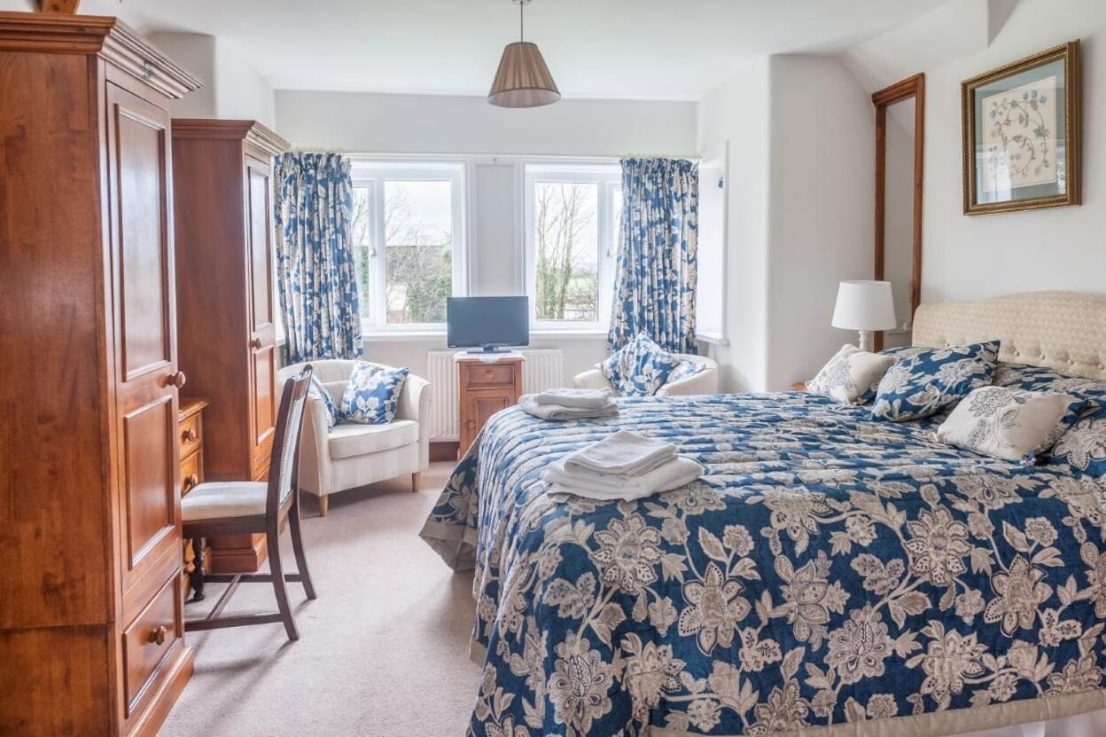 Knole Farm Bed and Breakfast Okehampton Eksteriør billede